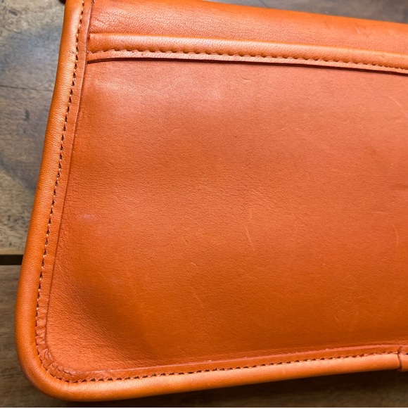 Vintage Coach Tangerine Orange 9044 Geometric Clutch Crossbody Purse Bag Rare - Picture 13 of 16